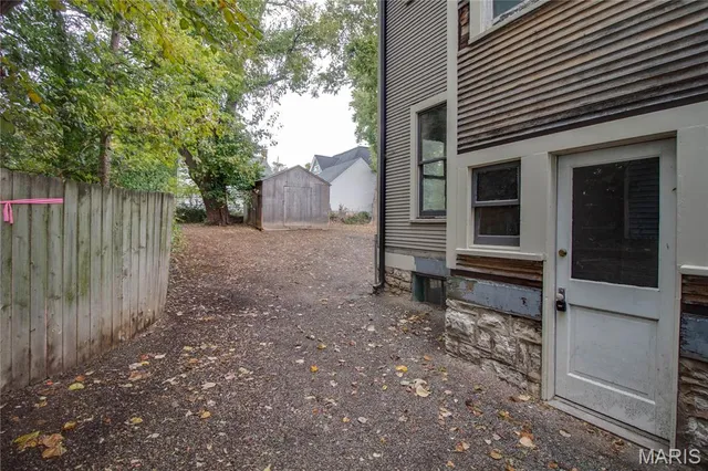 $110,000 | 524 East 7th Street, Alton, IL 62002