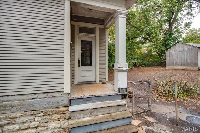 $110,000 | 524 East 7th Street, Alton, IL 62002