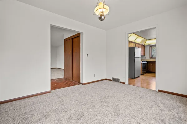 $425,000 | 2570 Gaywood Court, Brookfield, WI 53045