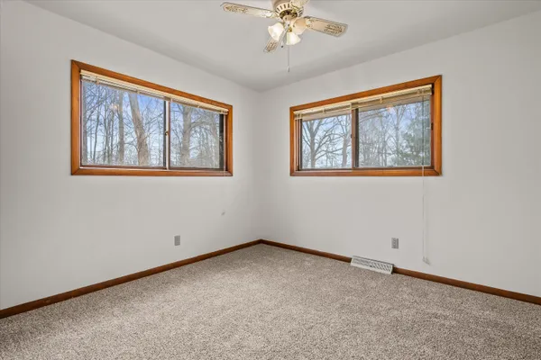 $425,000 | 2570 Gaywood Court, Brookfield, WI 53045