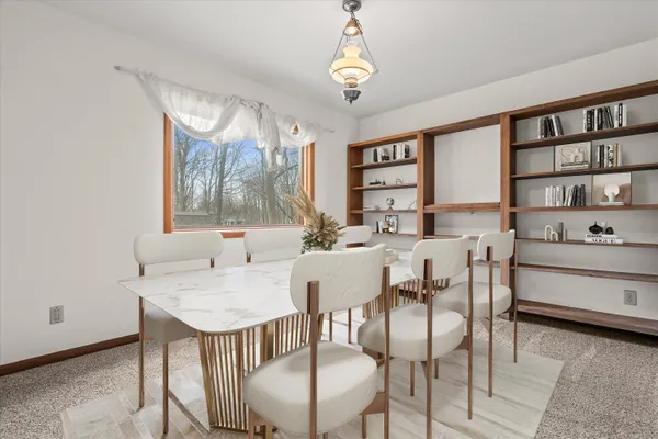 $425,000 | 2570 Gaywood Court, Brookfield, WI 53045