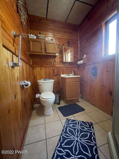 55 State Street Nicholson, PA 18446 - Photo 8 of 17 main bath