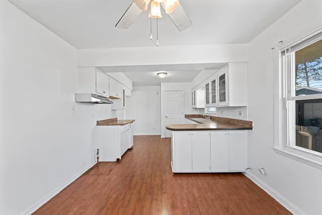 $199,900 | 16426 Shirley Court, South Holland, IL 60473