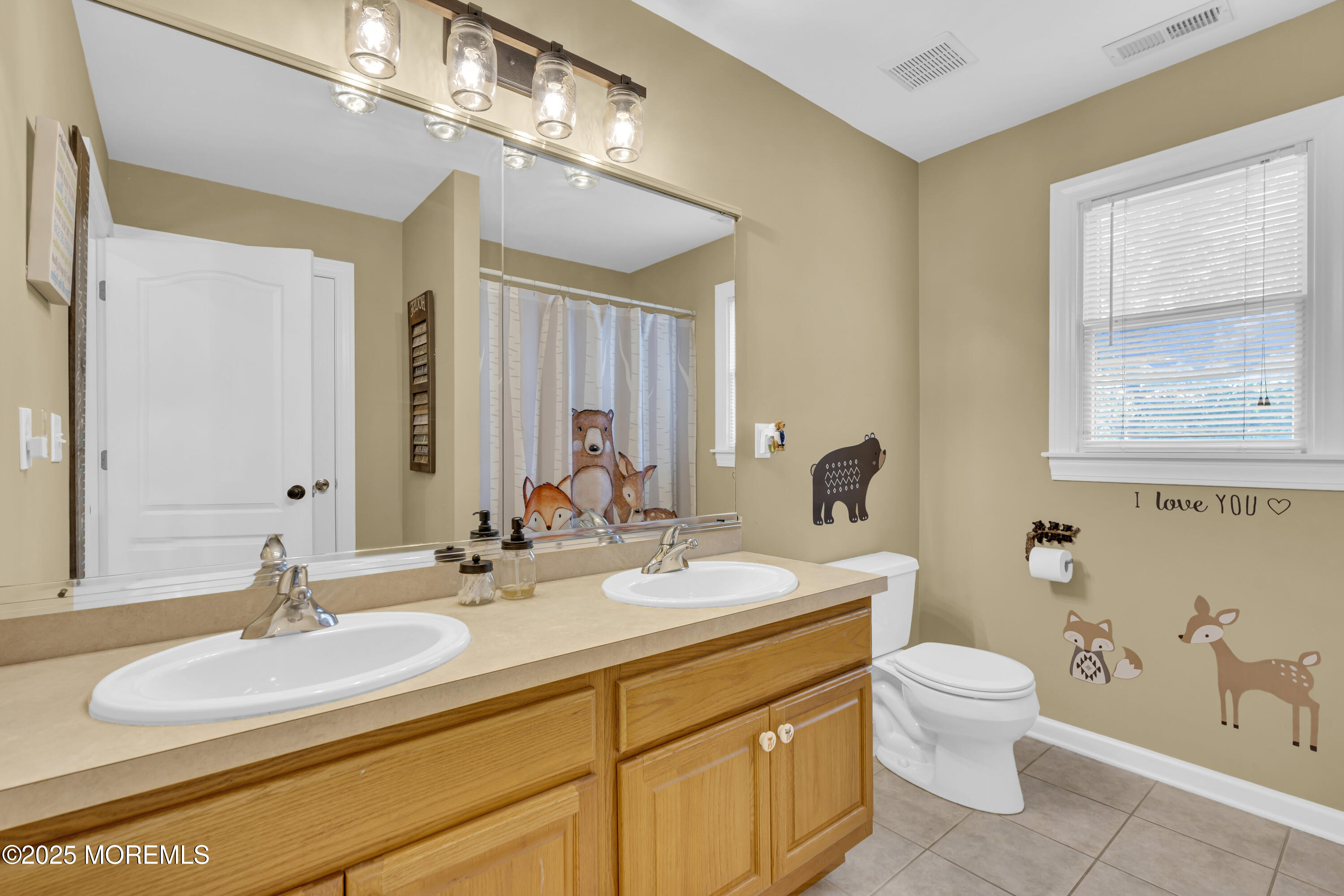 10 Biscayne Court Jackson, NJ 08527 - Photo 27 of 35 052_dsc05532_740