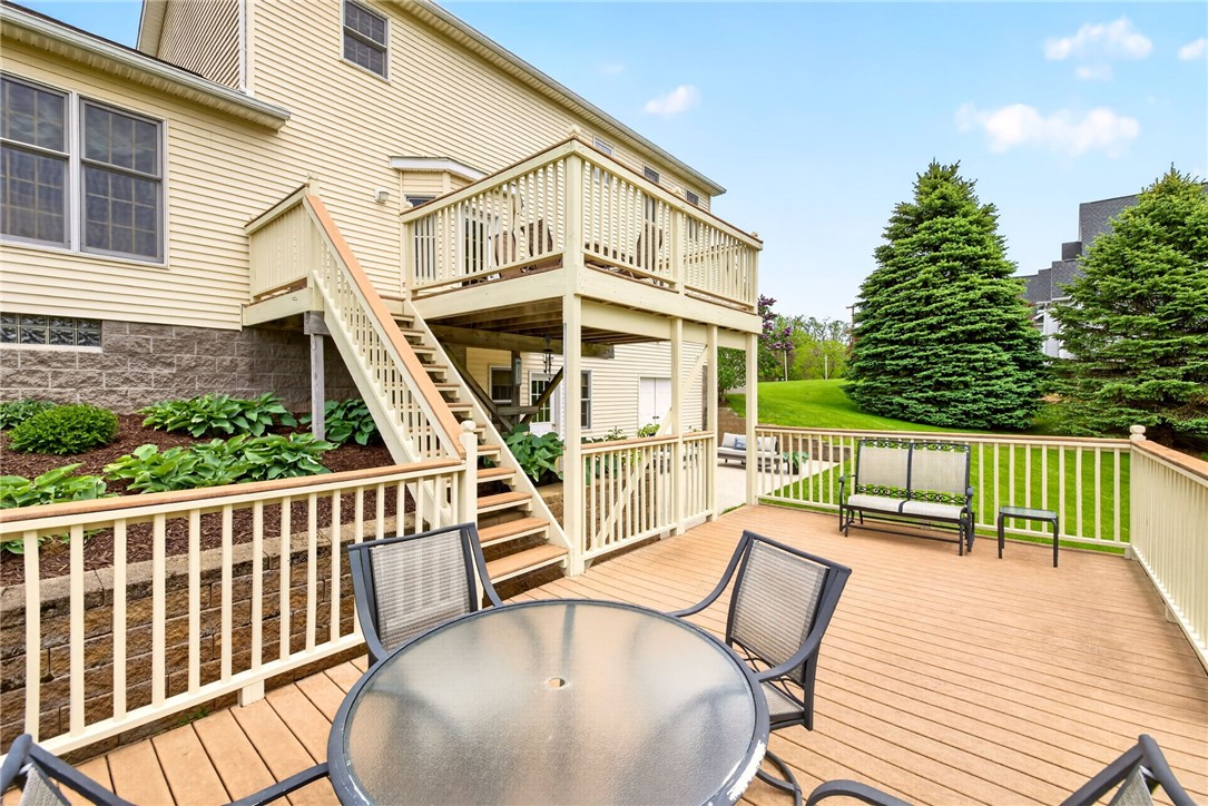 3249 Big Ridge Road Ogden, NY 14559 - Photo 36 of 50 Upper level deck to lower level deck