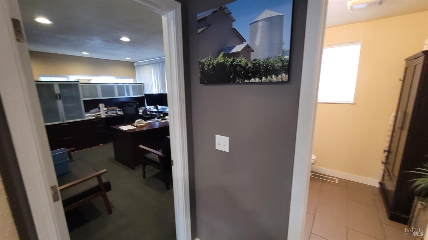 4135 Santa Rosa Avenue Santa Rosa, CA 95407 - Photo 30 of 42 a view of a hallway with workspace