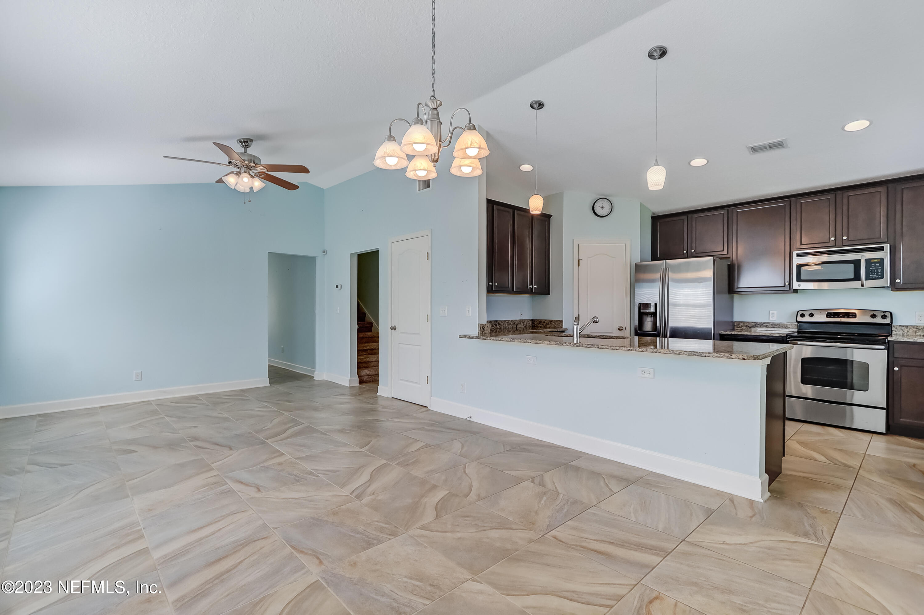2110 3rd Street Neptune Beach, FL 32266 - Photo 6 of 36 Sue Wilson Photography Jacksonville (3)
