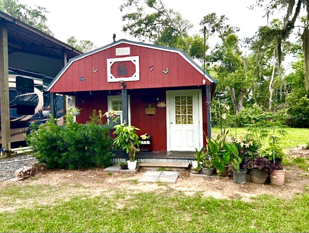 528 Ashley Lane Center Hill, FL 33514 - Photo 14 of 18
