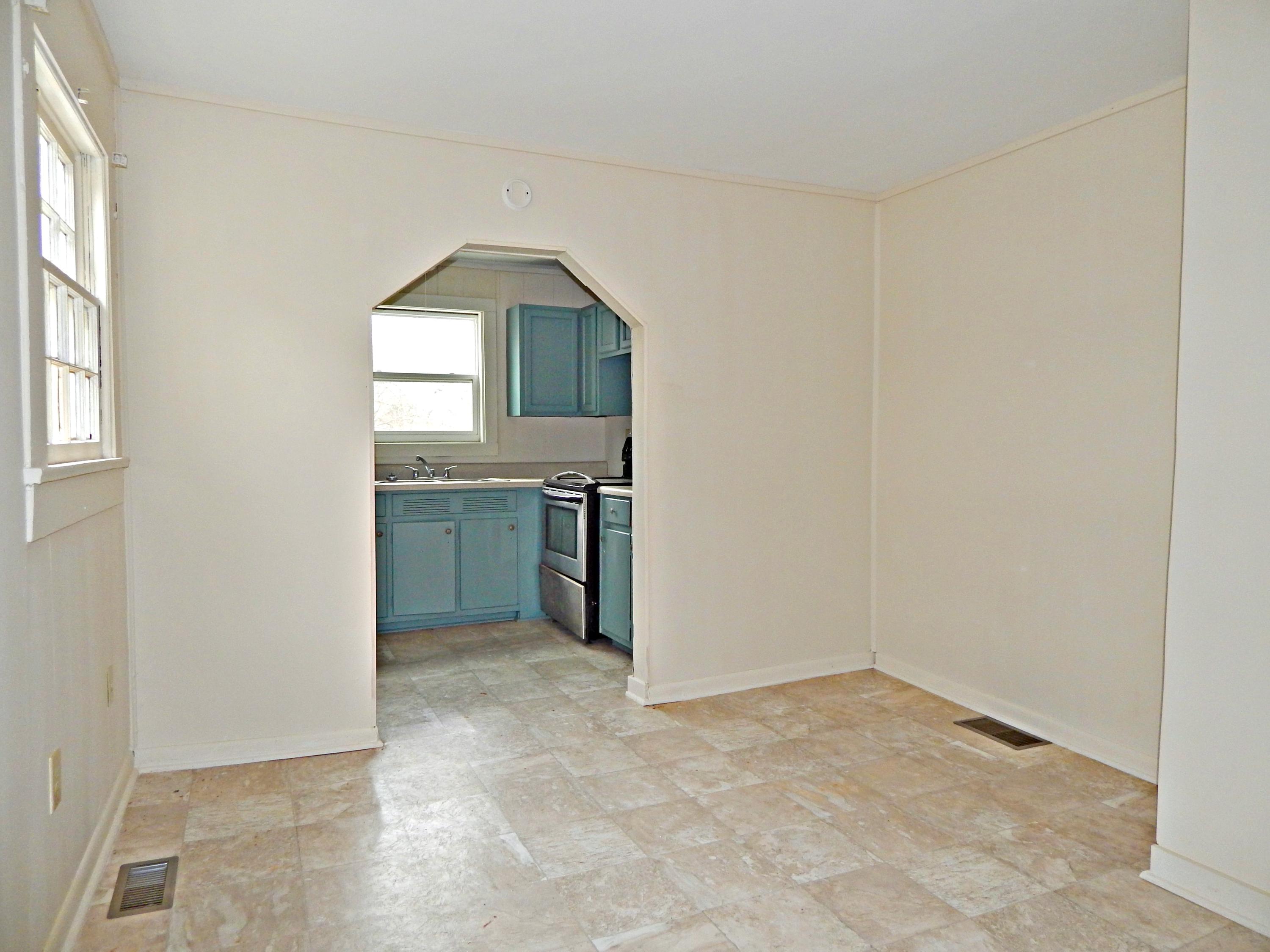 2204 Sanderson Road Knoxville, TN 37921 - Photo 7 of 16 10
