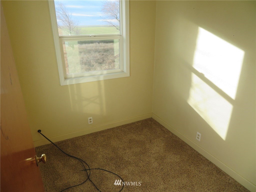 198 Phillips Road, Unit A Lind, WA 99341 - Photo 14 of 32