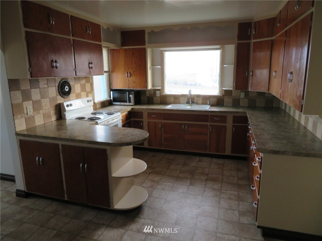 198 Phillips Road, Unit A Lind, WA 99341 - Photo 19 of 32