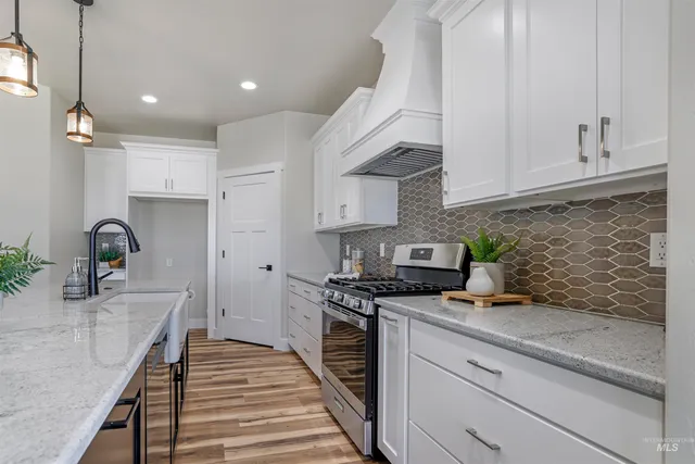 $434,000 | 1008 23rd Avenue East, Jerome, ID 83338