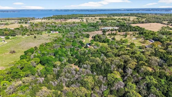 a view of an outdoor space with a lake view