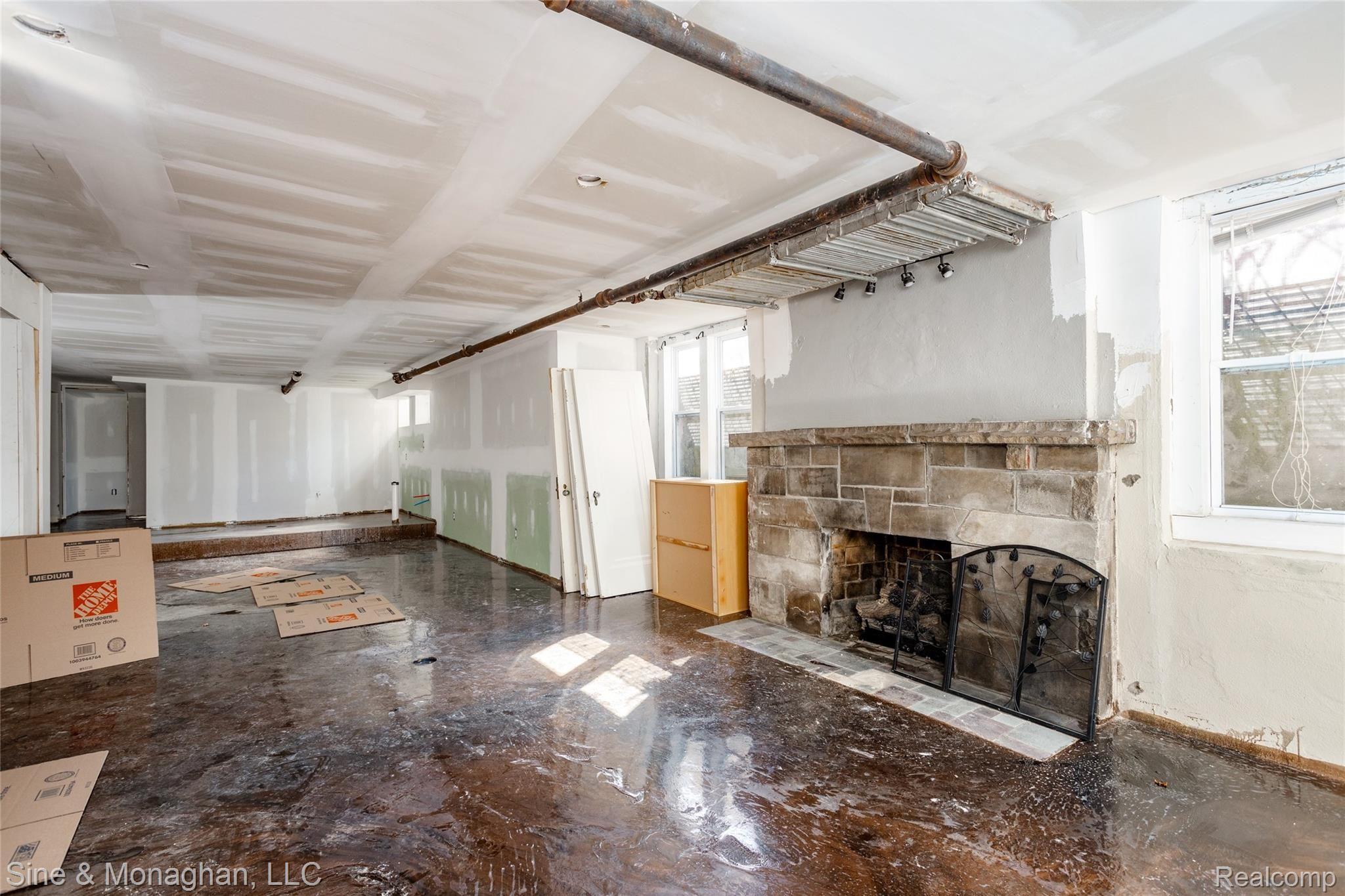 776 Trombley Road Grosse Pointe, MI 48230 - Photo 76 of 78 776 Trombley L050.jpg