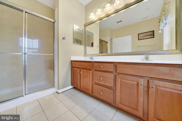 $305,000 | 572 Hopkins Landing Drive, Unit 572, Baltimore, MD 21221