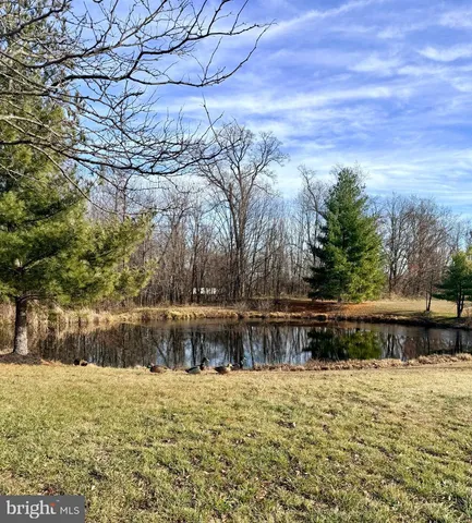 $305,000 | 572 Hopkins Landing Drive, Unit 572, Baltimore, MD 21221