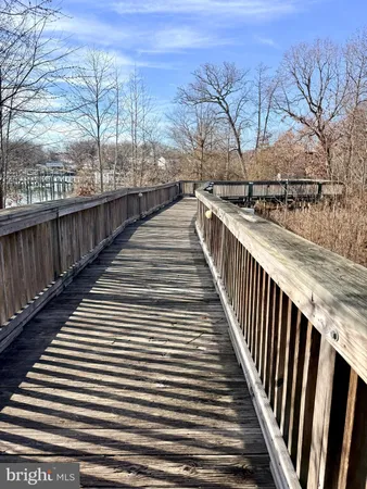 $284,900 | 572 Hopkins Landing Drive, Unit 572, Baltimore, MD 21221