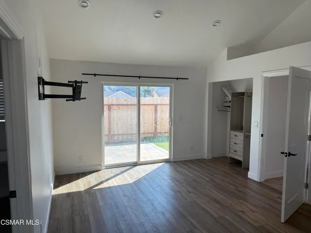 $4,300 | 400 North Steckel Drive, Santa Paula, CA 93060