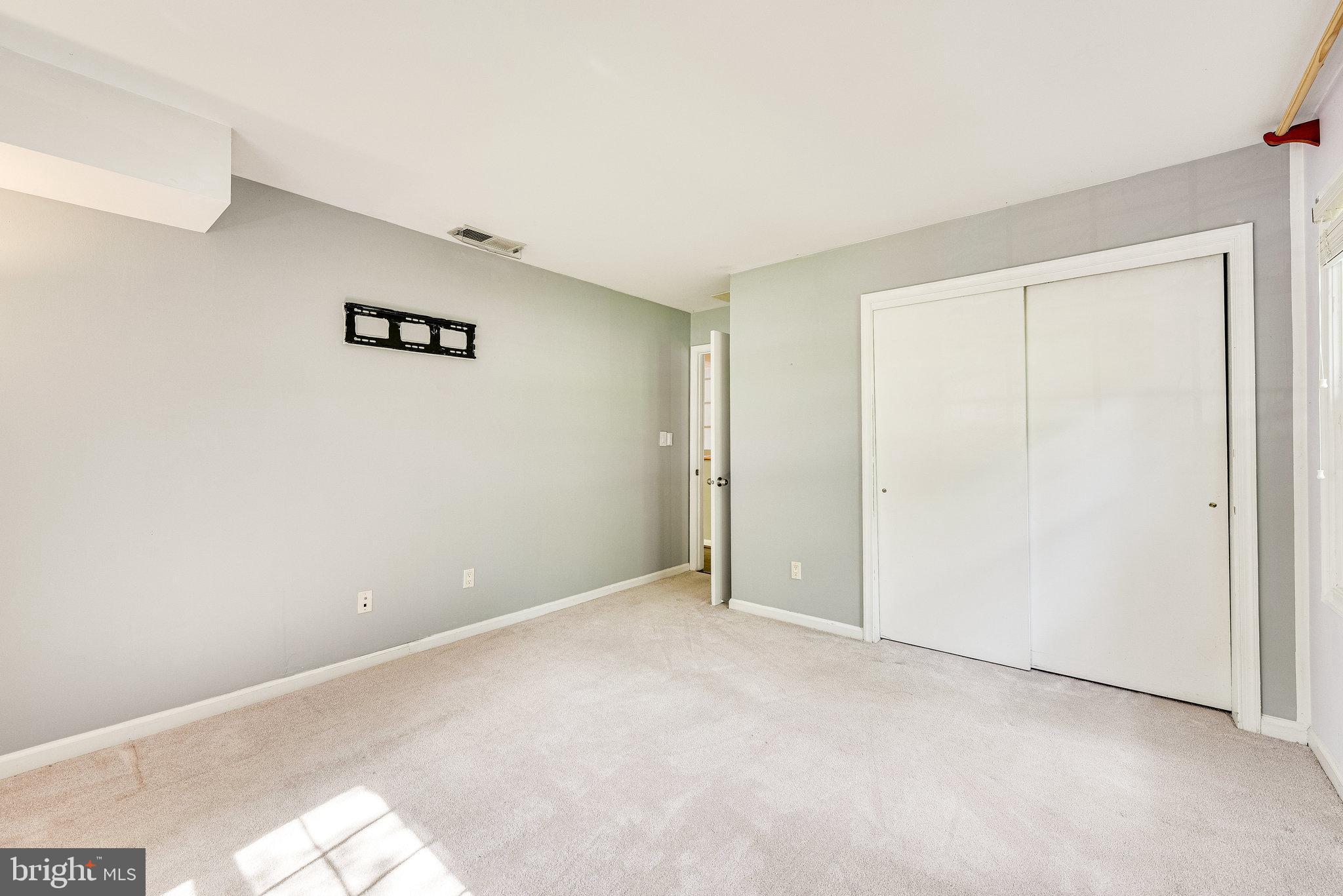 5909 B Prince James Drive, Unit B Springfield, VA 22152 - Photo 12 of 18 a view of an empty room
