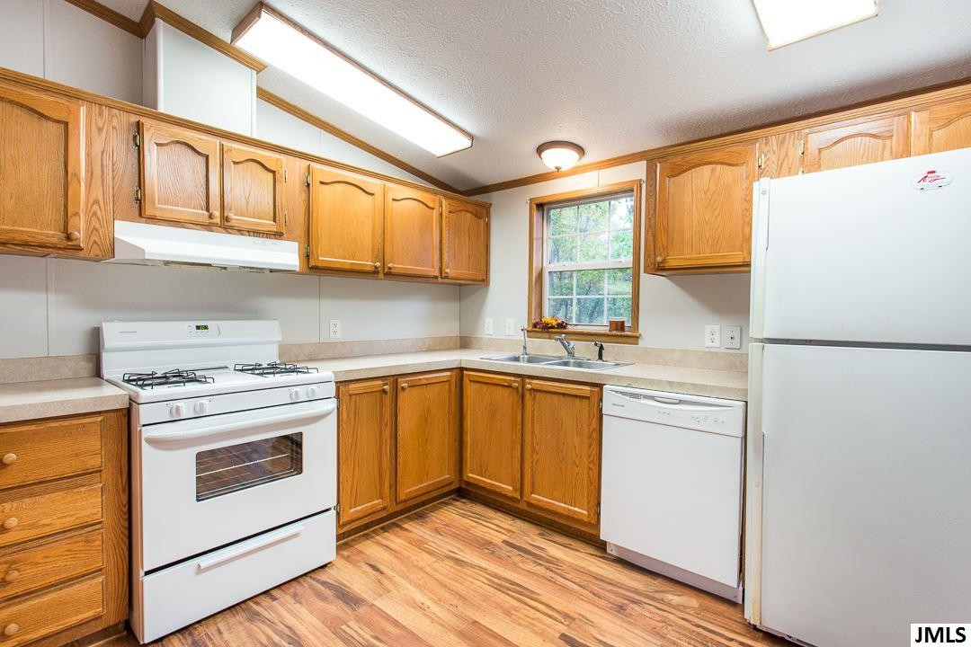 8079 Dunn Road Munith, MI 49259 - Photo 5 of 28 Photo 5