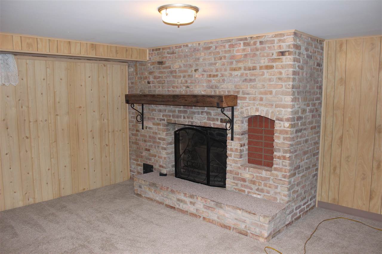 23218 Osborne Road Lakeville, IN 46536 - Photo 17 of 28