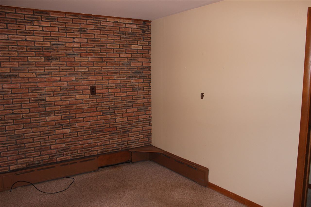 23218 Osborne Road Lakeville, IN 46536 - Photo 10 of 28