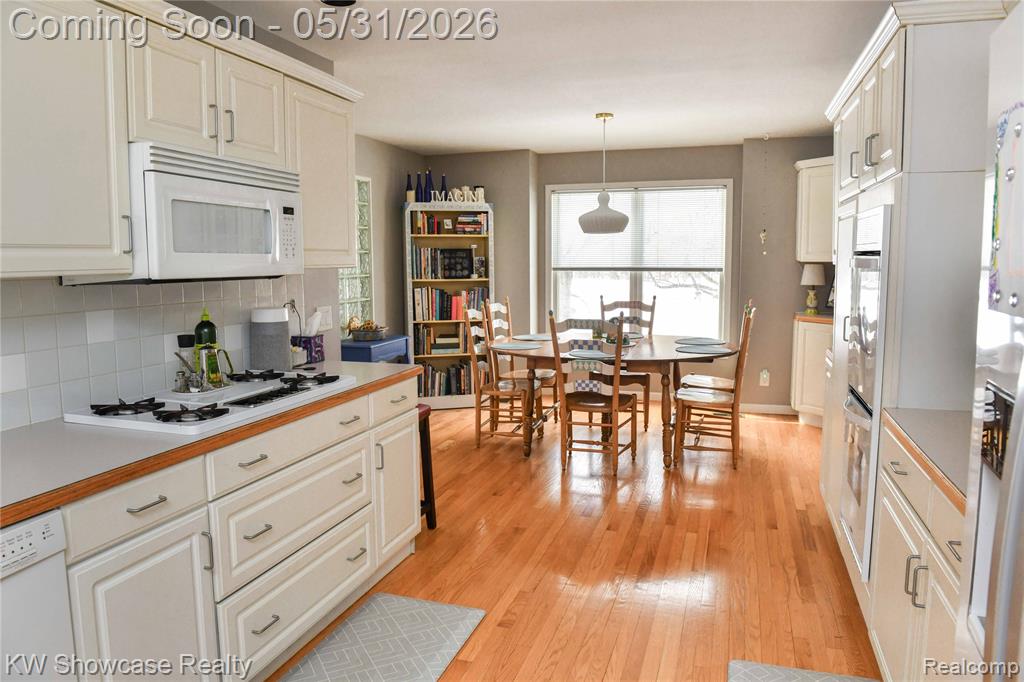3559 Timber Ridge Drive Metamora, MI 48455 - Photo 9 of 35