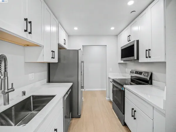 $488,800 | 39450 Albany Common, Unit X, Fremont, CA 94538