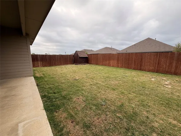 $2,800 | 209 Irish Moss Drive, Fort Worth, TX 76052