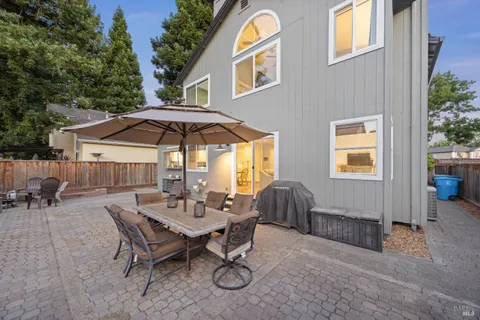 $850,000 | 70 Noonan Ranch Circle, Santa Rosa, CA 95403