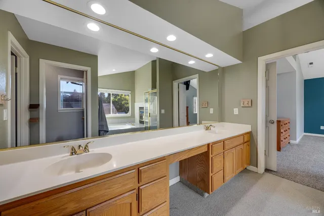 $885,000 | 70 Noonan Ranch Circle, Santa Rosa, CA 95403