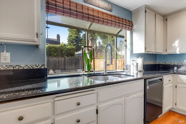 $885,000 | 70 Noonan Ranch Circle, Santa Rosa, CA 95403