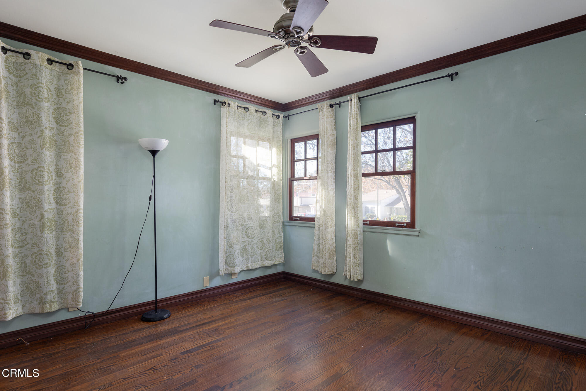 1600 The Midway Street Glendale, CA 91208 - Photo 7 of 15 Bed1