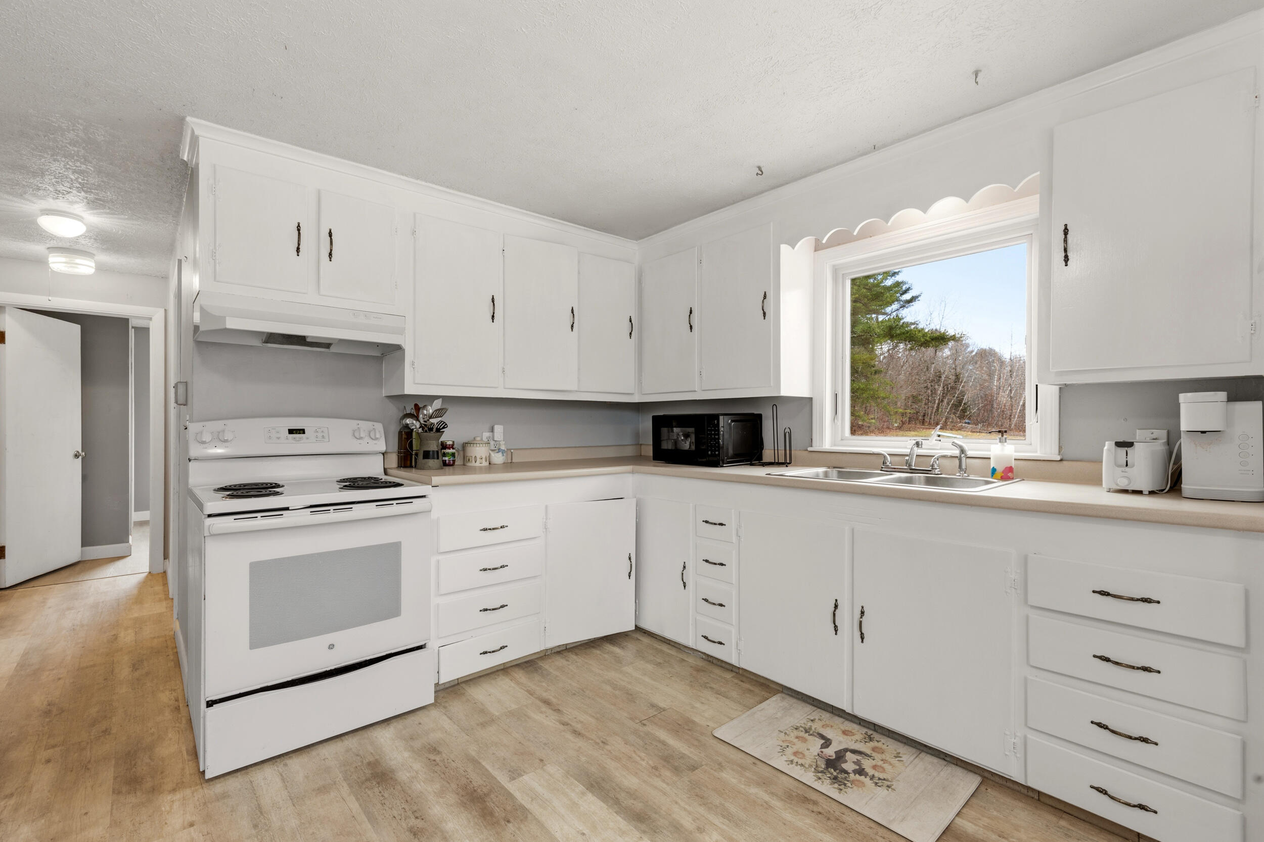 624 Hodsdon Road Pownal, ME 04069 - Photo 15 of 29 624 hodsdon rd, pownal, me 04069, usa-12