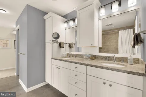 $925,000 | 519 South Hanover Street, Baltimore, MD 21201