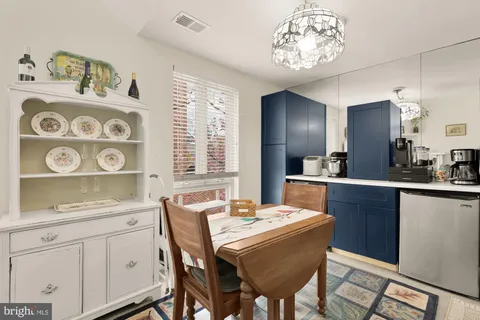 $925,000 | 519 South Hanover Street, Baltimore, MD 21201