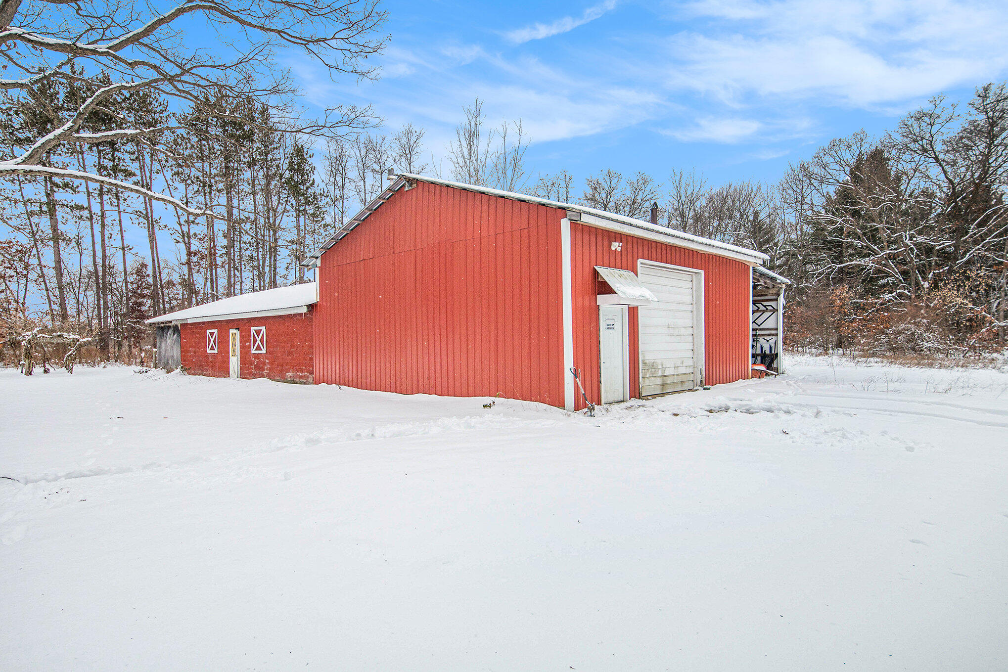 2730 Johnson Road Gowen, MI 49326 - Photo 23 of 33 2730 Johnson Rd Barn