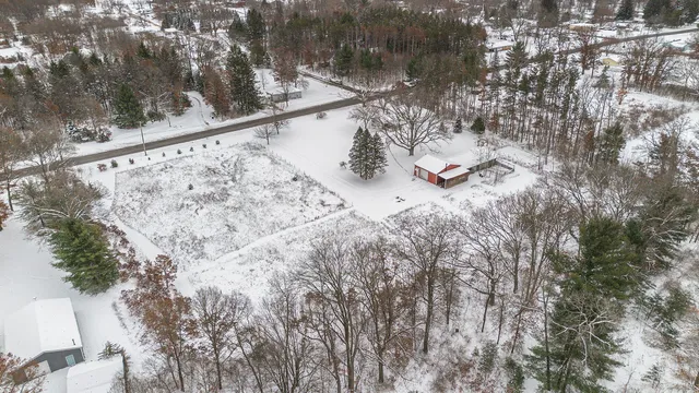 $275,000 | 2730 Johnson Road, Gowen, MI 49326