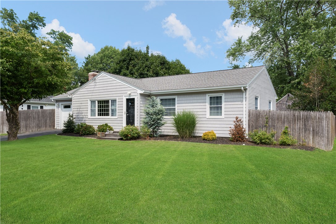 137 Gristmill Road Warwick, RI 02889 - Photo 1 of 22 Gallery Image 1