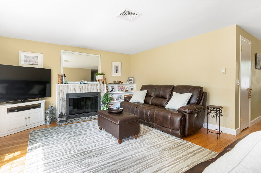 137 Gristmill Road Warwick, RI 02889 - Photo 15 of 22 Gallery Image 15