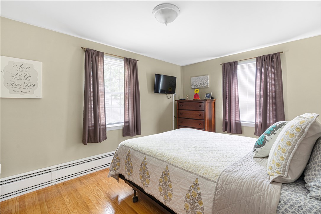 137 Gristmill Road Warwick, RI 02889 - Photo 17 of 22 Gallery Image 17