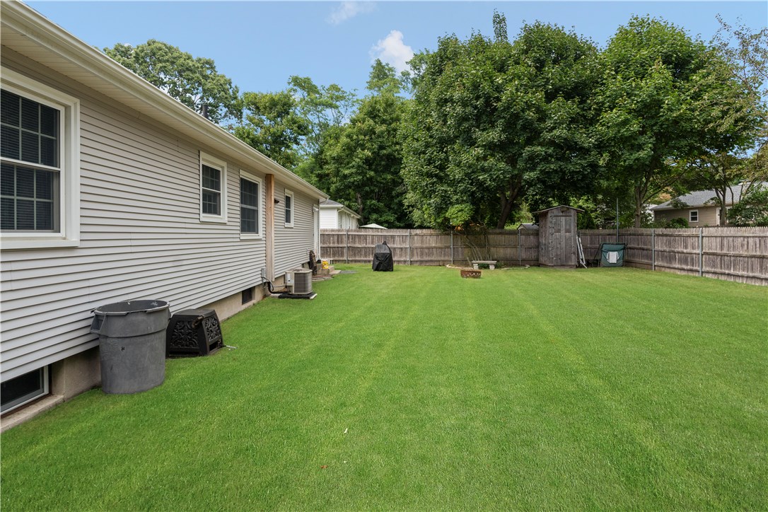 137 Gristmill Road Warwick, RI 02889 - Photo 6 of 22 Gallery Image 6