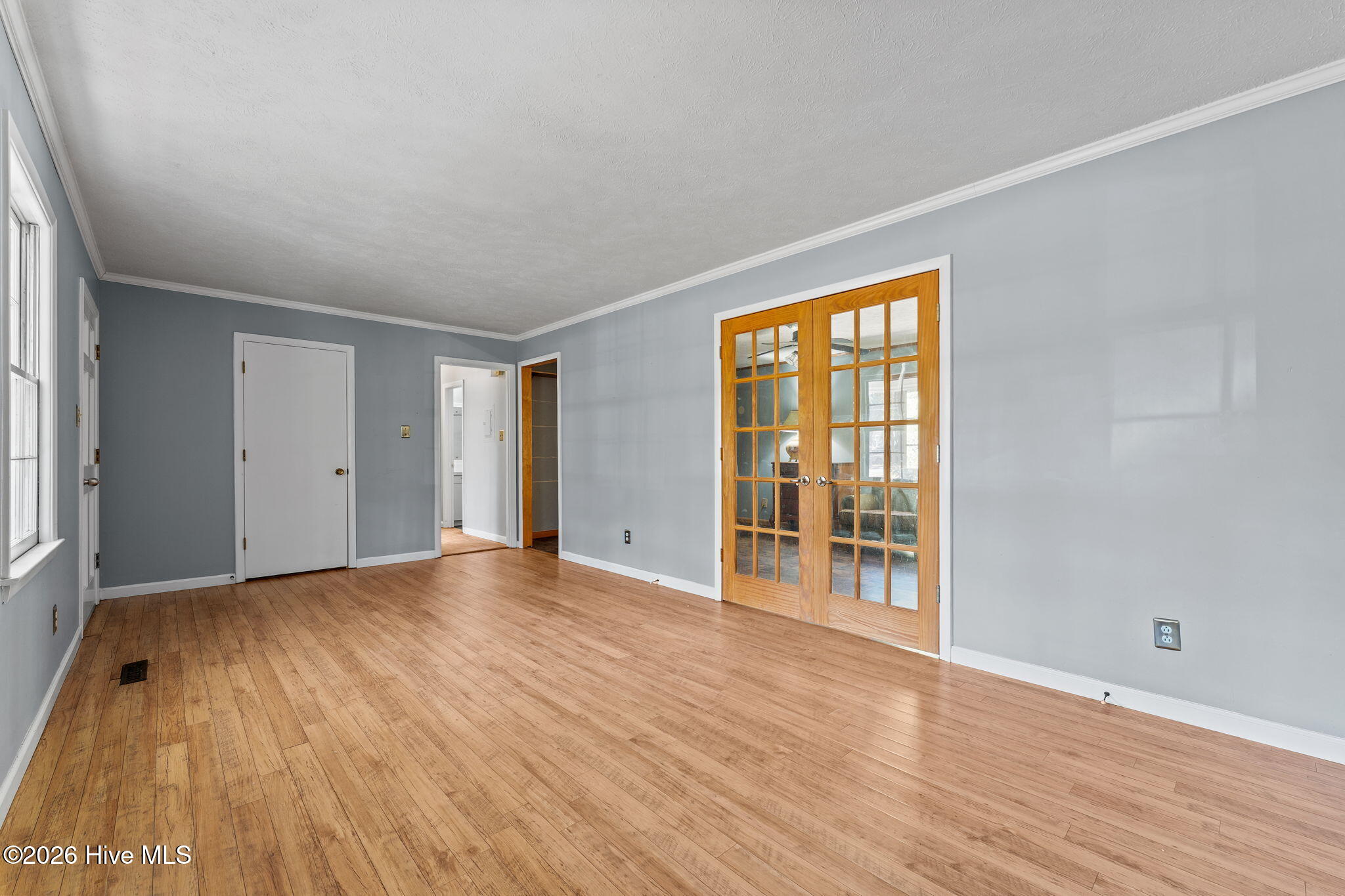 188 Thorne Road Pinehurst, NC 28374 - Photo 6 of 45 Living Room
