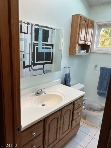20 Nottingham Drive Howell, NJ 07731 - Photo 12 of 21 a bathroom with a sink and a mirror