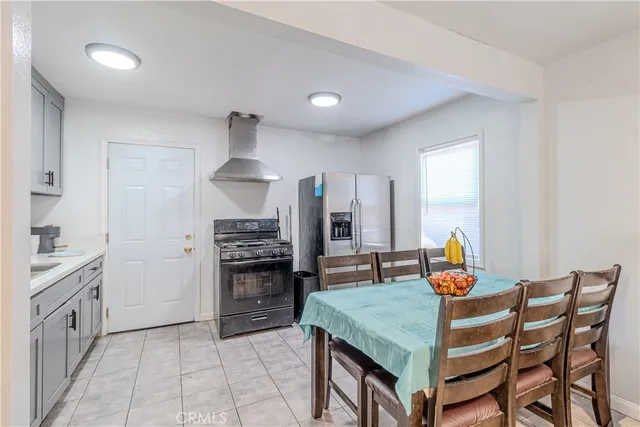 $394,999 | 919 North Illinois Avenue, Colton, CA 92324