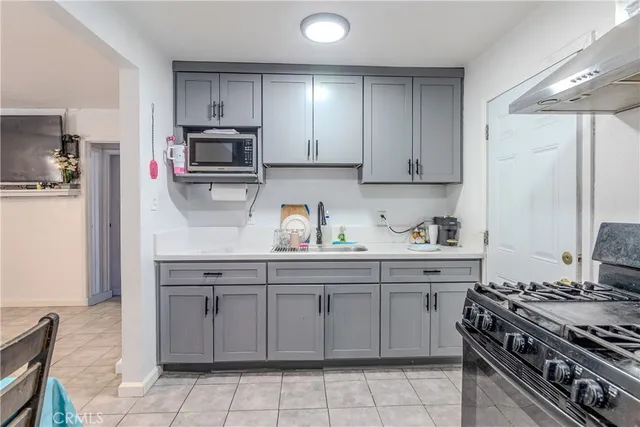 $394,999 | 919 North Illinois Avenue, Colton, CA 92324