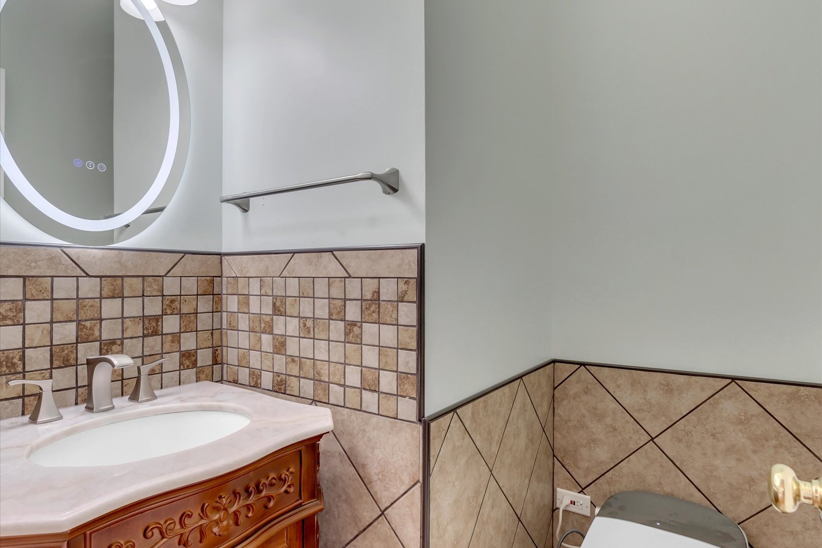 1034 Heather Court Fox River Grove, IL 60021 - Photo 15 of 64