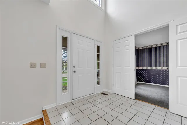 $577,500 | 1034 Heather Court, Fox River Grove, IL 60021