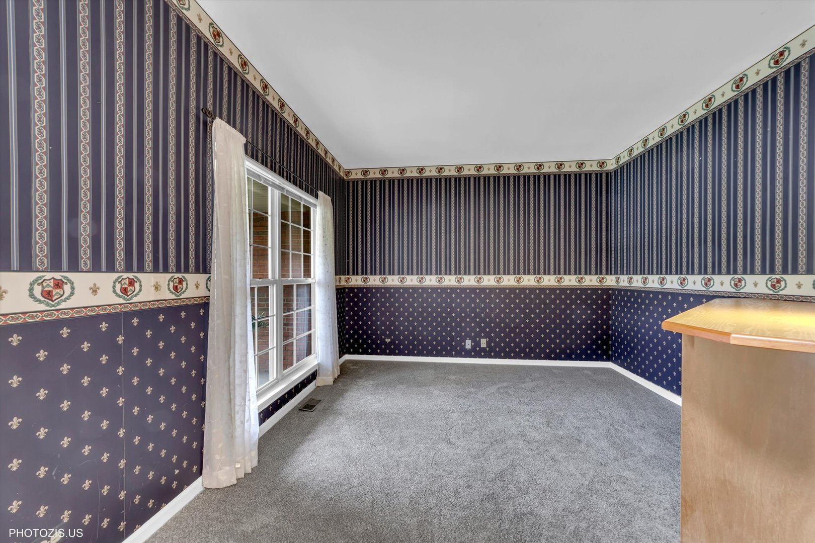 1034 Heather Court Fox River Grove, IL 60021 - Photo 17 of 64