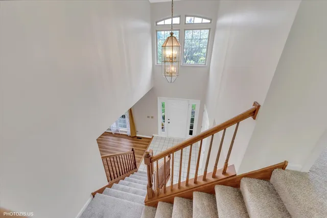 $577,500 | 1034 Heather Court, Fox River Grove, IL 60021